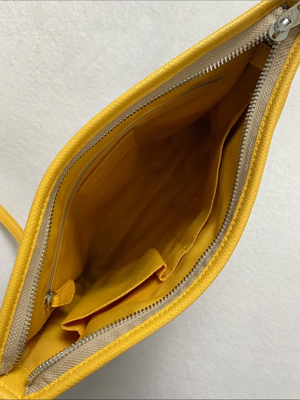 Coach Signature Coated Canvas File Bag | Adjustable Strap | Light Khaki/Canary